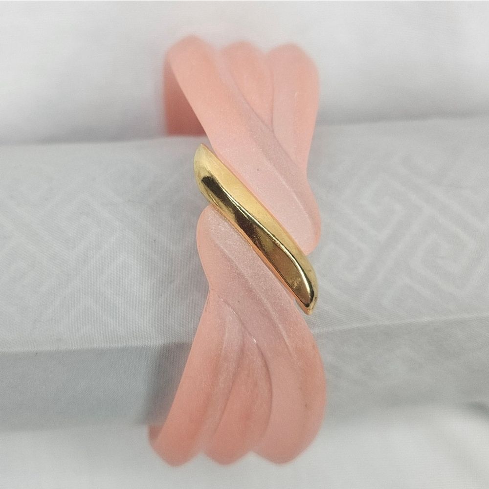 Vintage Avon Lucite Frosted Coolers Melon Peach Oval Bangle 9" EUC 1989 LG